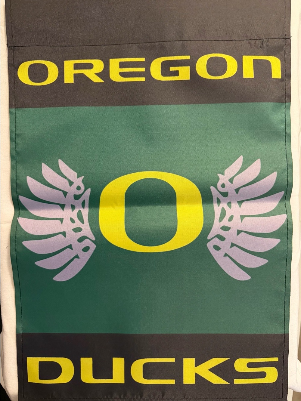 Oregon ducks garden flag